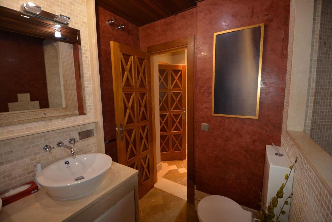 Luxury Apartment With Views To Alcazar, Cathedral And Giralda. Севілья Екстер'єр фото