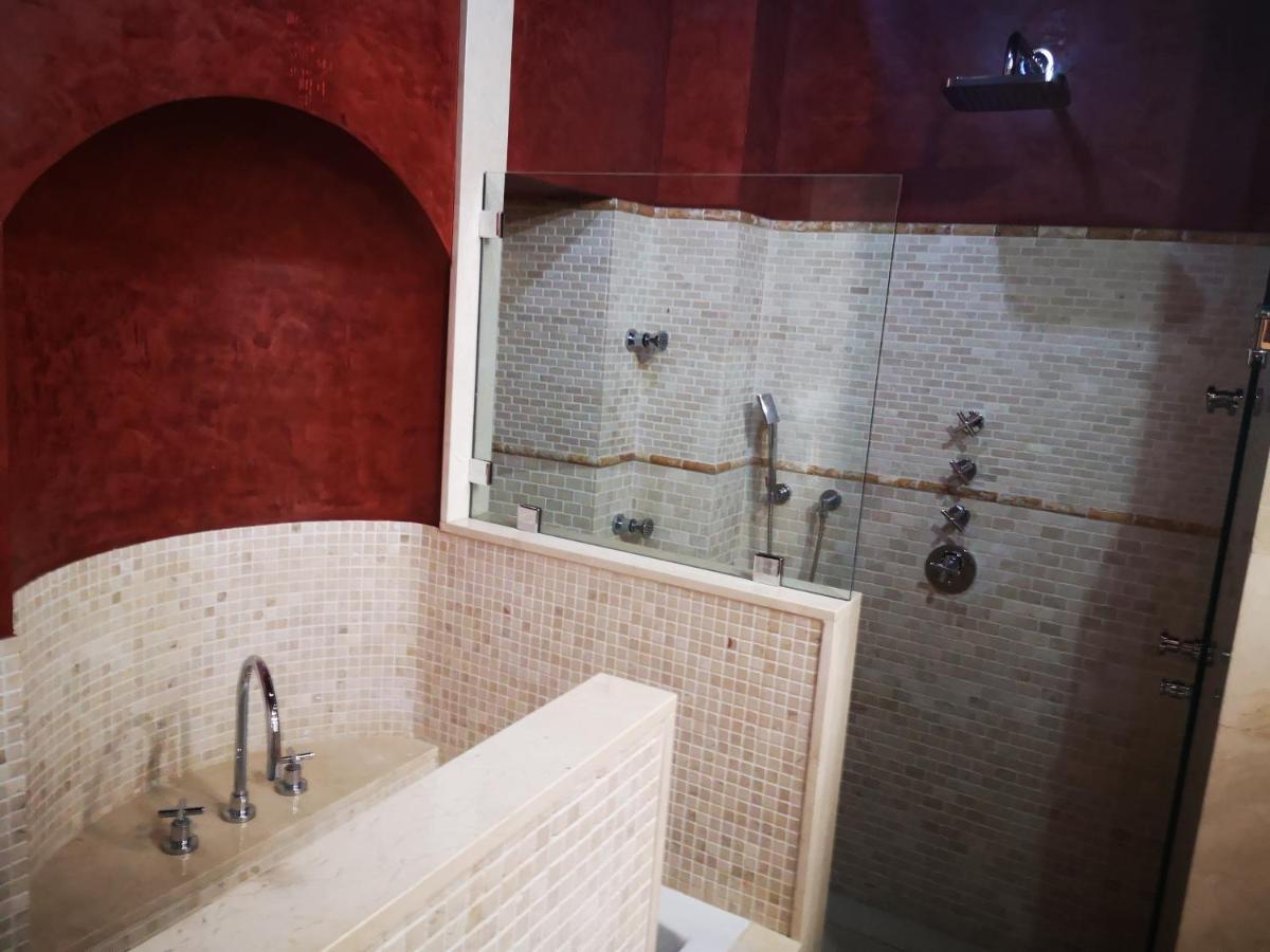 Luxury Apartment With Views To Alcazar, Cathedral And Giralda. Севілья Екстер'єр фото
